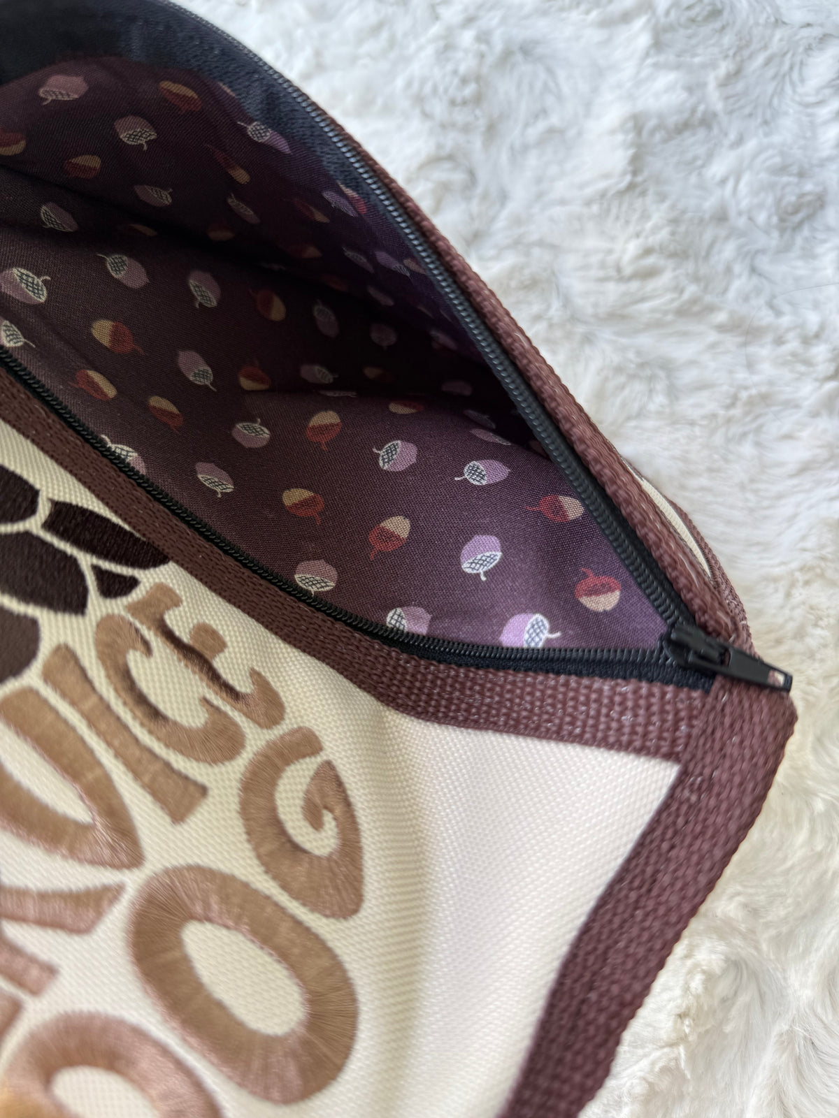 16.75" Acorn Vest - POCKETS & D-RING