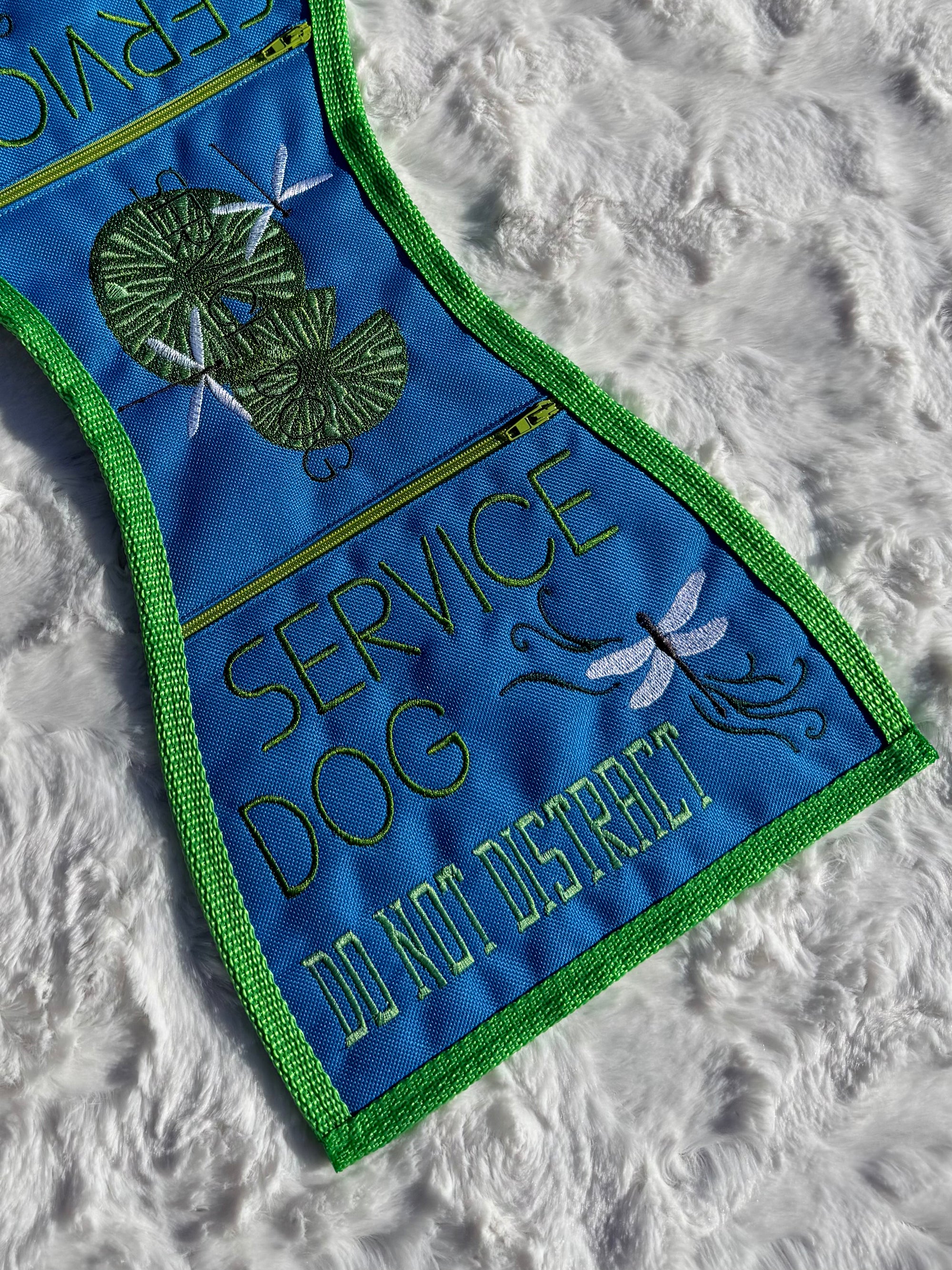 18" Dragon Fly Vest - POCKETS