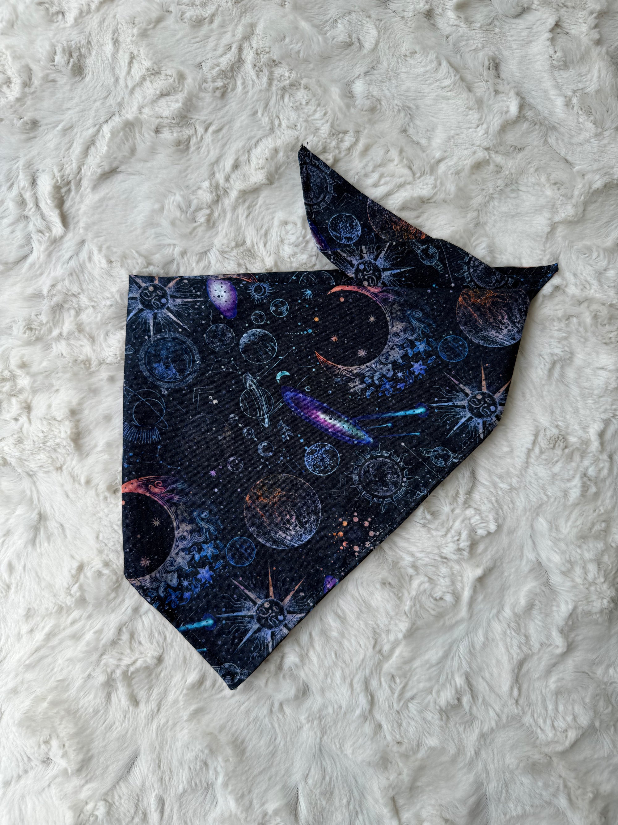 L Bandana